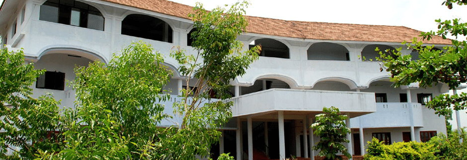 MES College Erumely Kottayam Campus Building photo 3